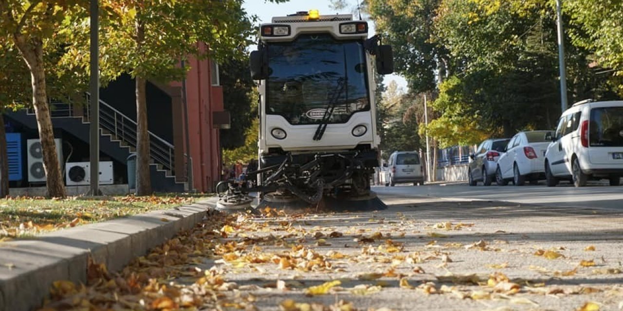 Çivril’de sonbahar temizliği