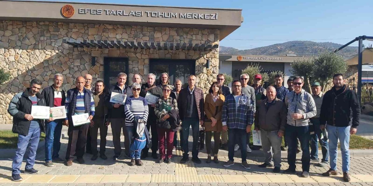 Efes Tarlası Yaşam Köyünde çiftçi eğitimleri sürüyor