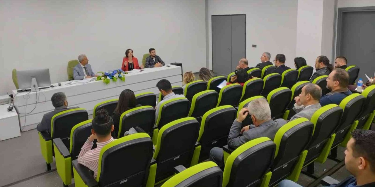 ADÜ’de öğrencilerin ruh sağlıkları üzerine toplantılar sürüyor