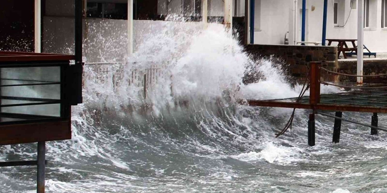 Ege’ye kuvvetli rüzgar uyarısı
