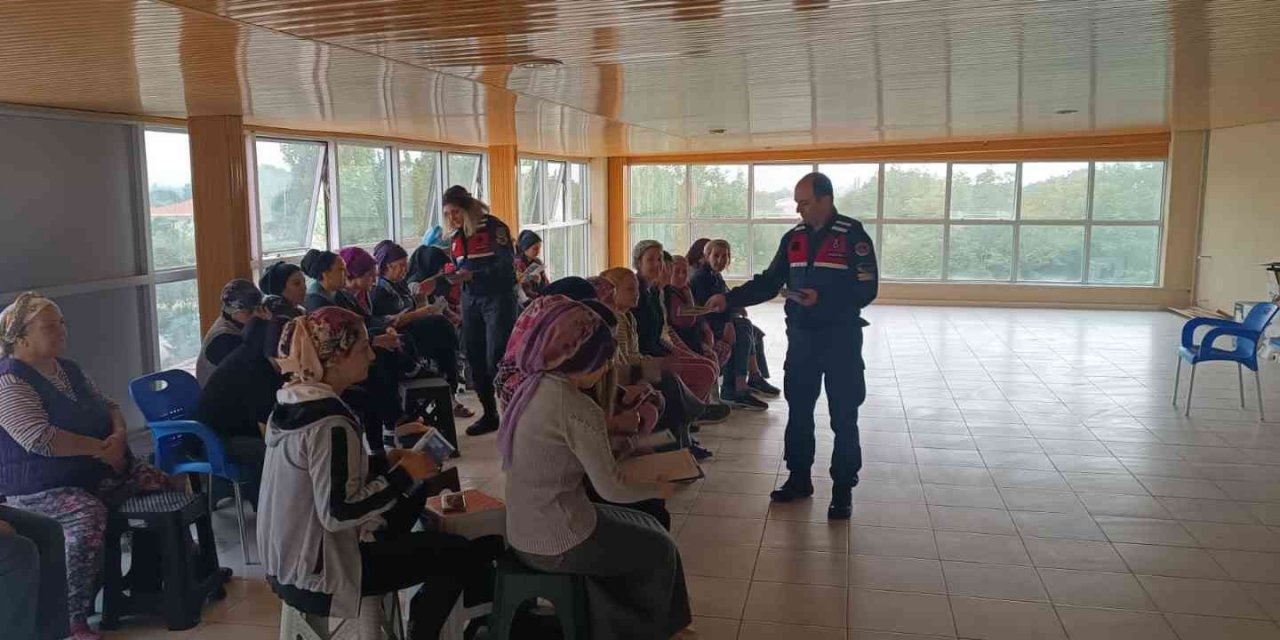 İncirliova’da jandarmadan narkotik ve KADES eğitimleri