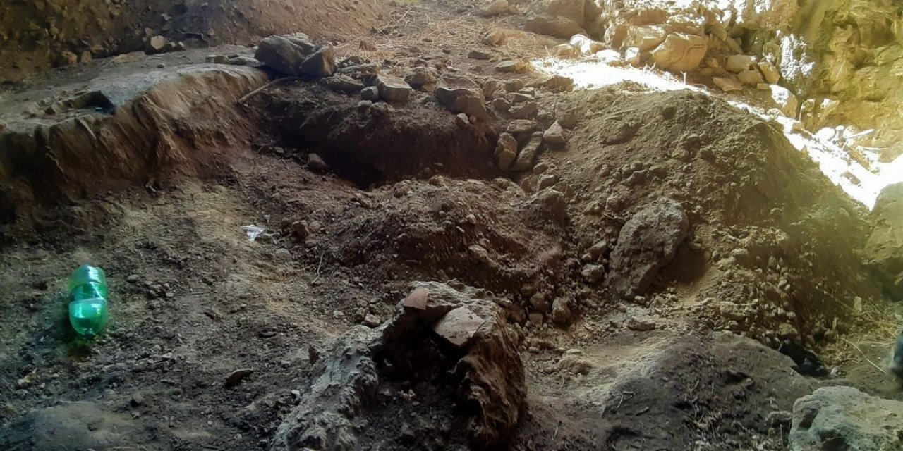 Doğaseverler Latmos’a ve kaçak kazılara dikkat çekti