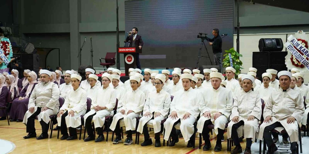 Fethiye’de hafızlar belgelerini düzenlenen tören ile aldı