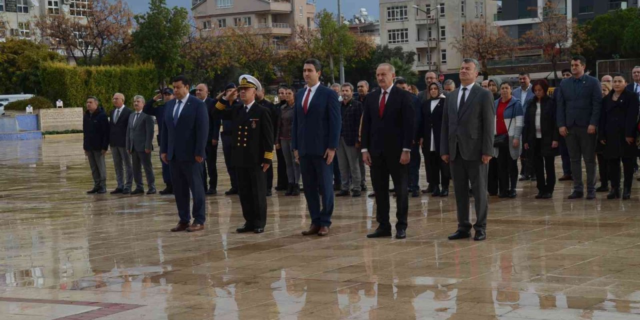 Didim’de öğretmenler günü kutlandı