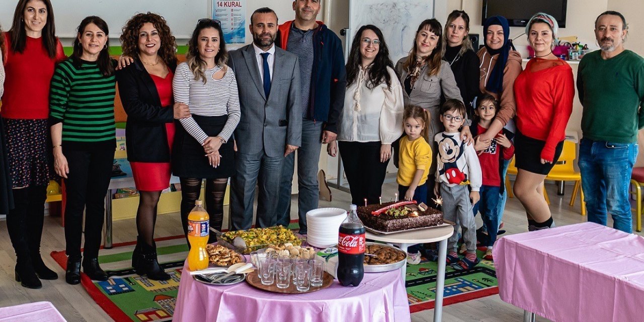 Kuşadası Belediyesi, öğretmenleri unutmadı