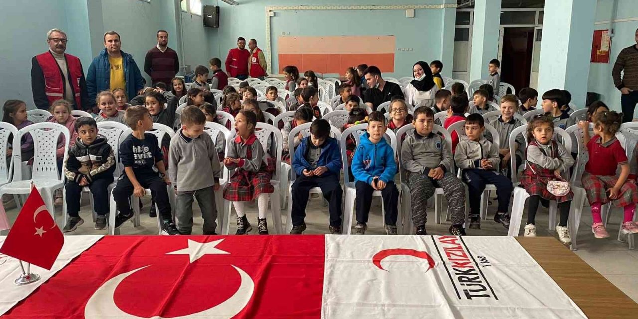 Kırkağaç’ta Ağız ve Diş Sağlığı Haftası kutlandı