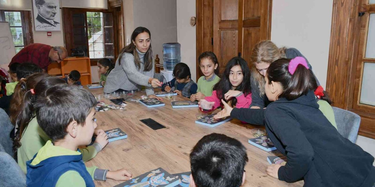 SEYAKMER’den çocuklara el becerisi geliştiren atölye