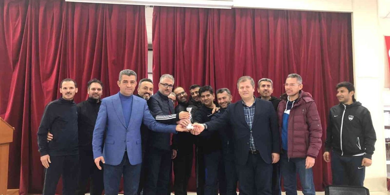 İlk ve son mezunlar geleneksel pilav gününde buluştu