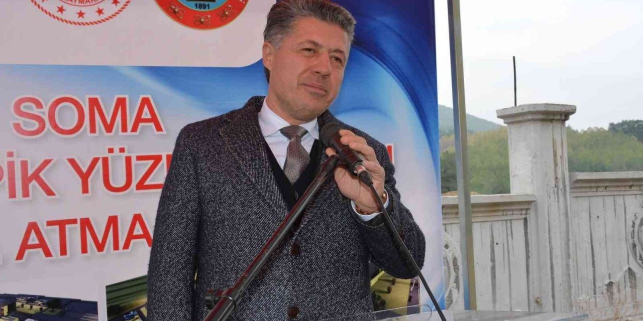 Soma’da yarı olimpik yüzme havuzunun temeli atıldı