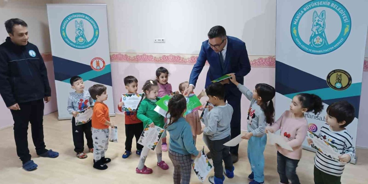 Miniklere sevimli dostlarıyla eğlenceli aktivite