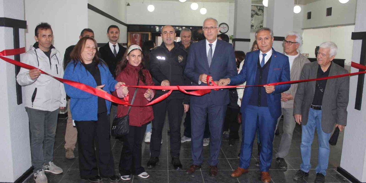 Salihli’de SMA hastası Duru bebek için fotoğraf sergisi