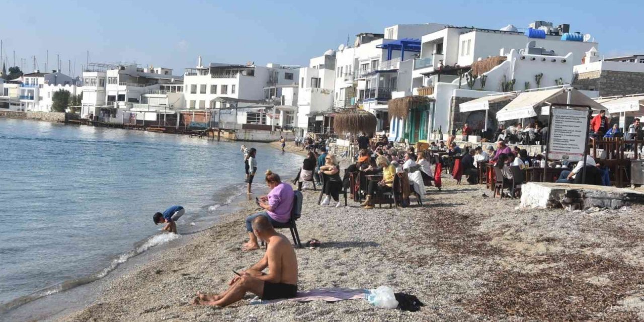 Sahillerde güzel hava yoğunluğu