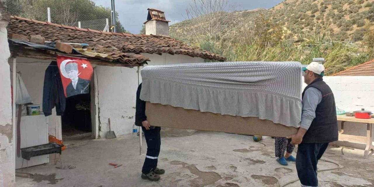 Germencik Belediyesi, ihtiyaç sahiplerinin yanında oluyor