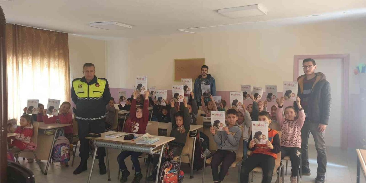 Aydın’da okul servis araçlarında uyulması gereken kurallar anlatıldı