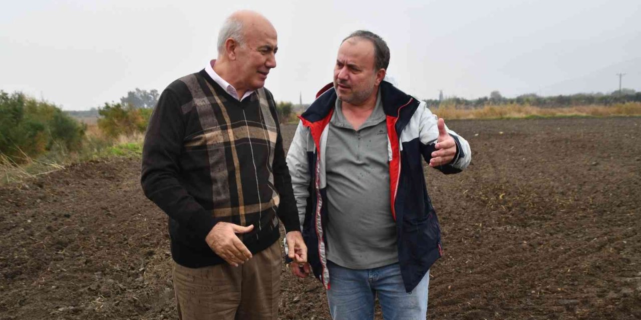 Başkan Tuncel buğday ekimini yerinde inceledi