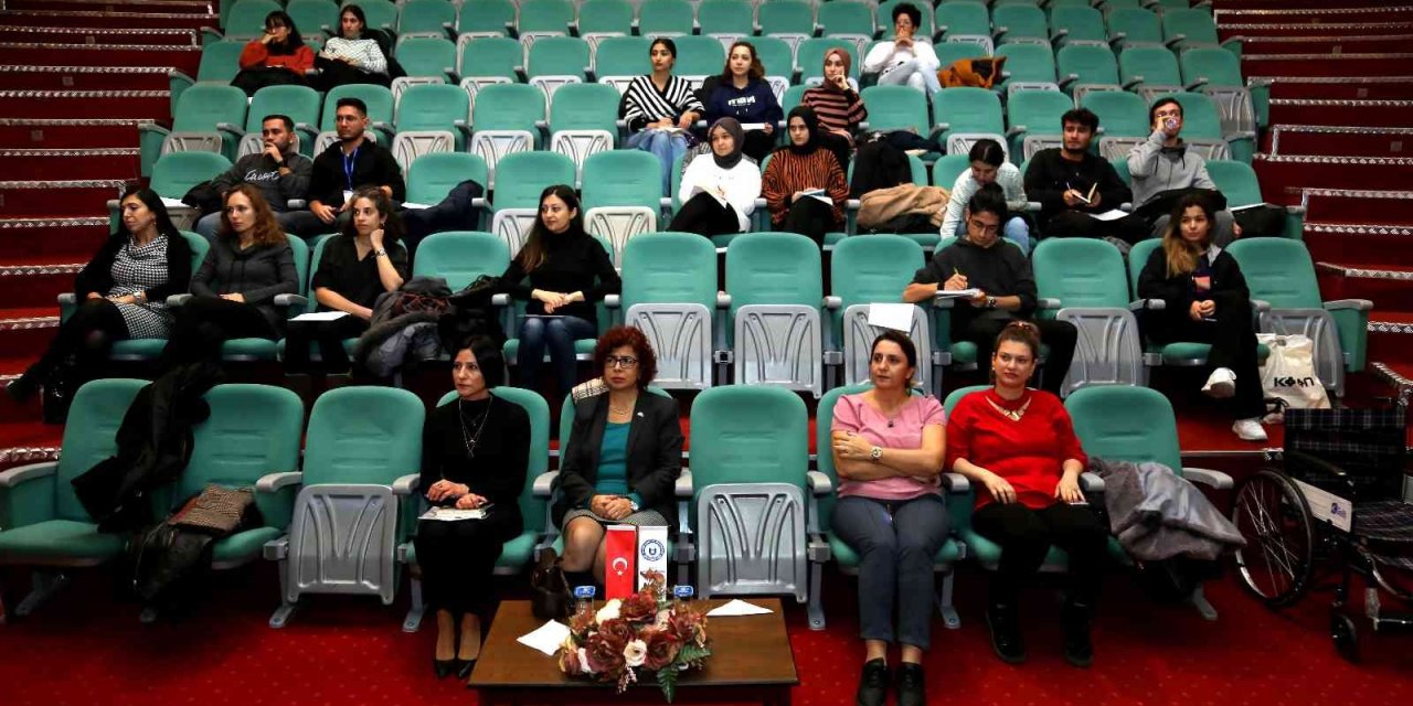 ADÜ’de Anla-Anlat-Tartış seminerlerinin dördüncü programı düzenlendi