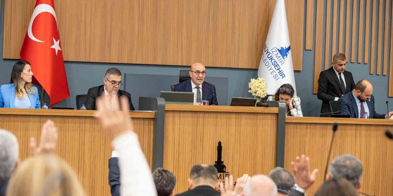 Başkan Soyer’den yatırım eleştirisi: “İzmir’e bir metro hattını da devletimiz yapsın”