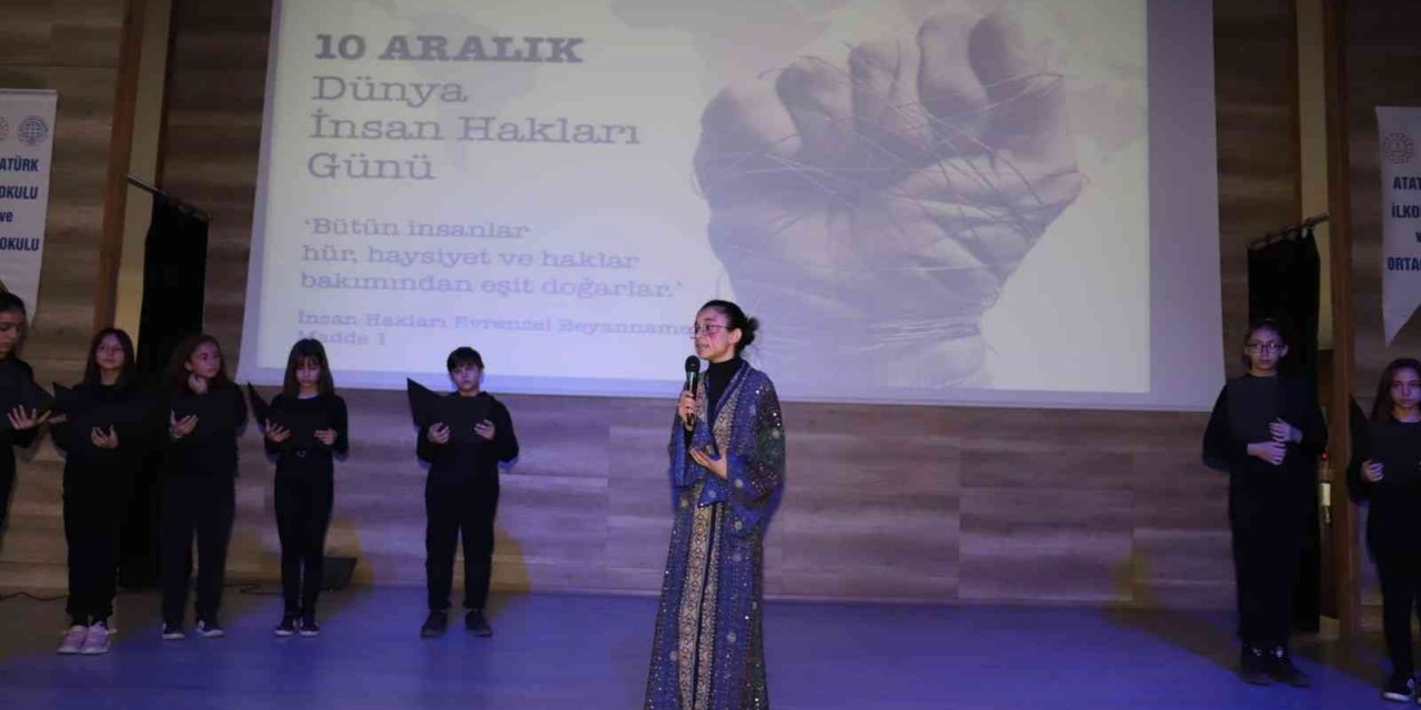 Alaşehir’de İnsan Hakları ve Demokrasi Haftası kutlandı