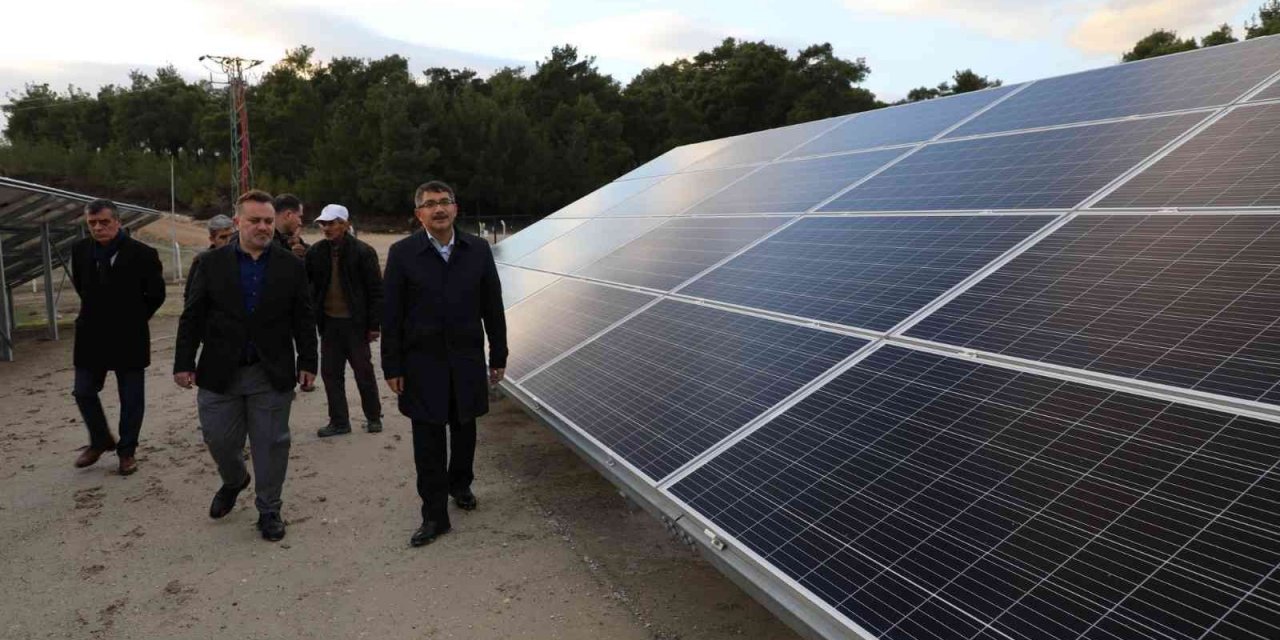 Şehzadeler Belediyesi tükettiği elektriği güneşten üretiyor