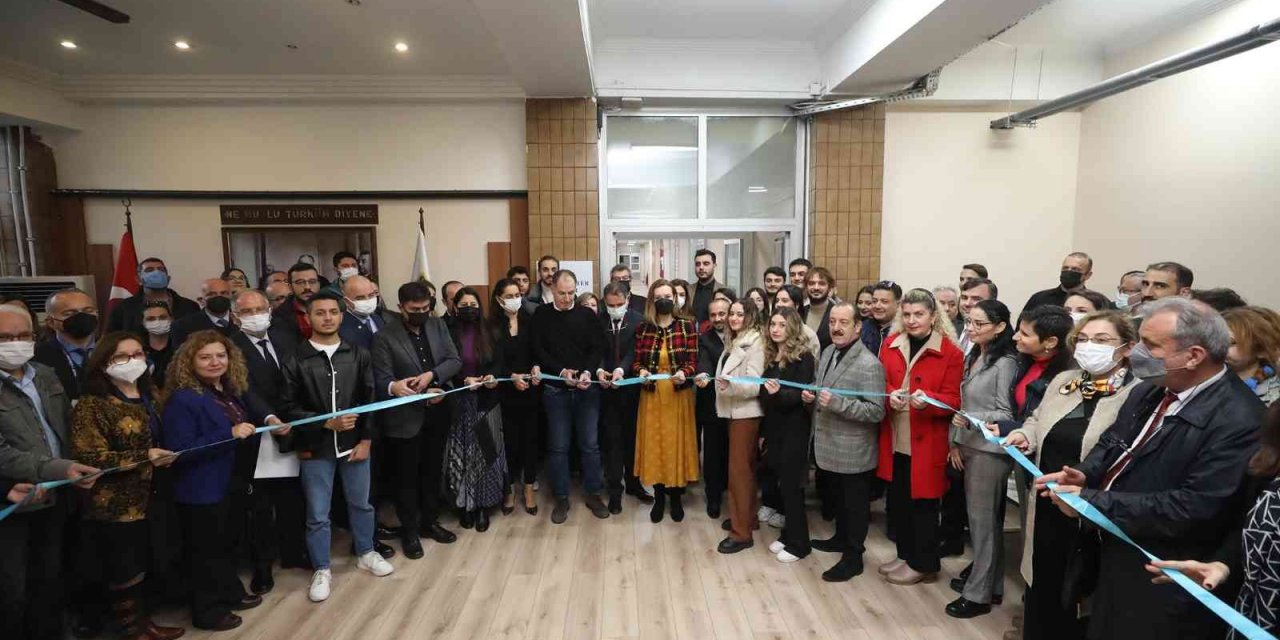 DEÜ’den eğitime yeni yatırım: “Trade Master Laboratuvarı” açıldı