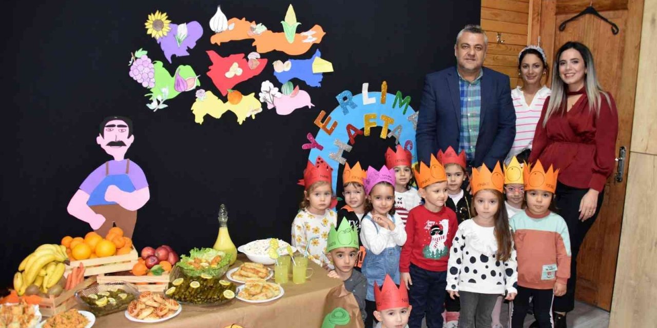 Yunusemreli minikler yerli malı haftasını kutladı