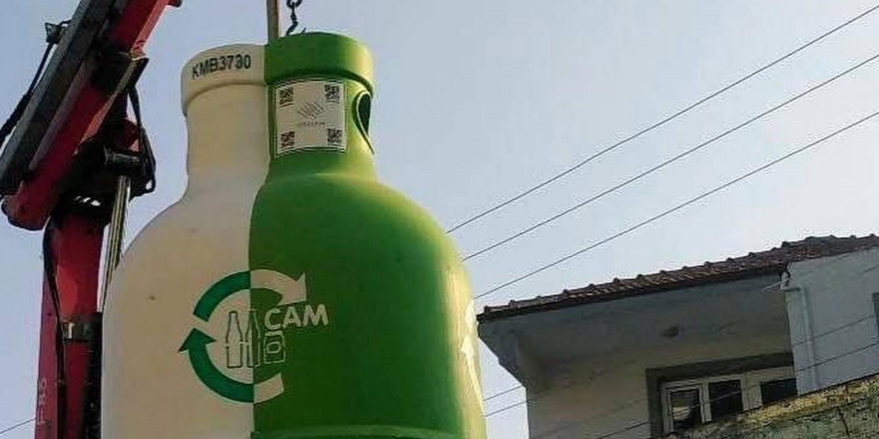 Kırkağaç’a 25 cam kumbarası