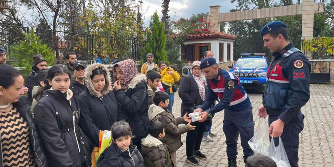 Yol kontrolünde 144 göçmen yakalandı