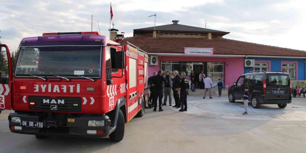 Anaokulunda çıkan yangın panikletti