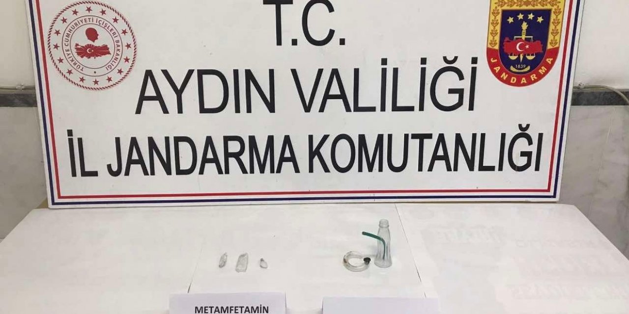 Jandarma kontrolüne takıldı, yakayı ele verdi