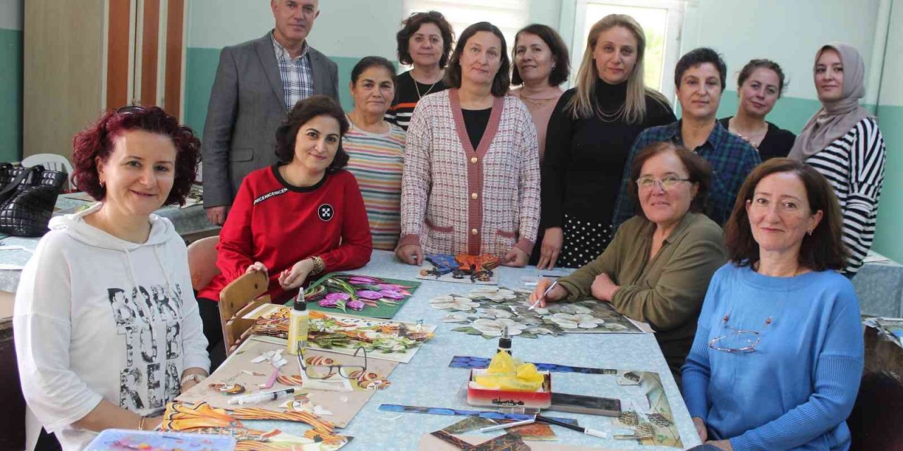 Hem boş zamanlarını değerlendiriyorlar hem de sanat öğreniyorlar
