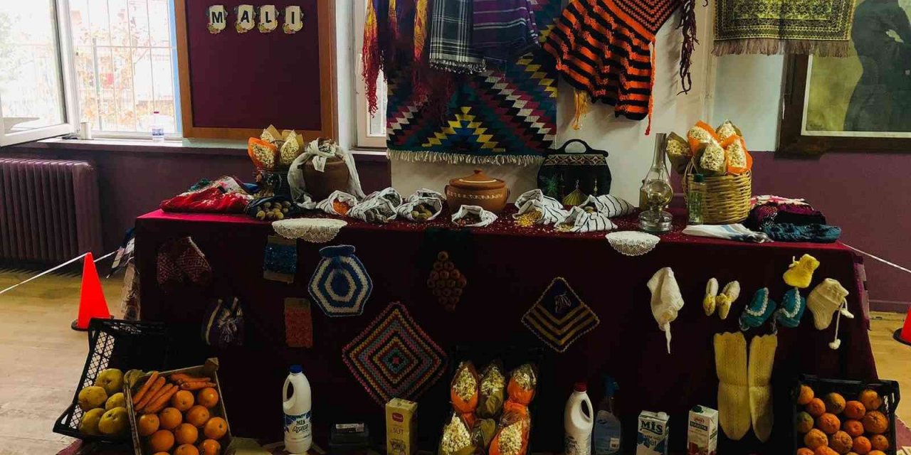 Minikler yerli malına dikkat çekti