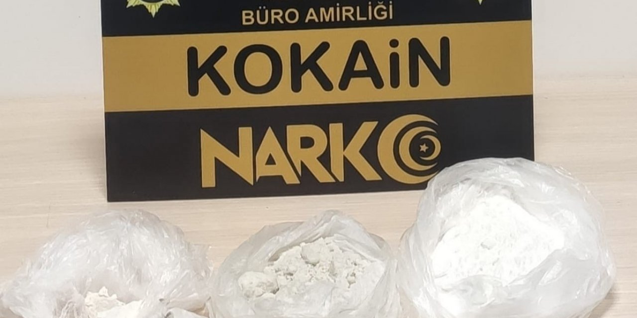 Şüpheli şahıslardan 340 gram uyuşturucu madde ele geçirildi
