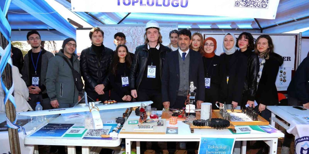 ADÜ’de ’Öğrenci Toplulukları Tanıtım Günleri’ gerçekleşti