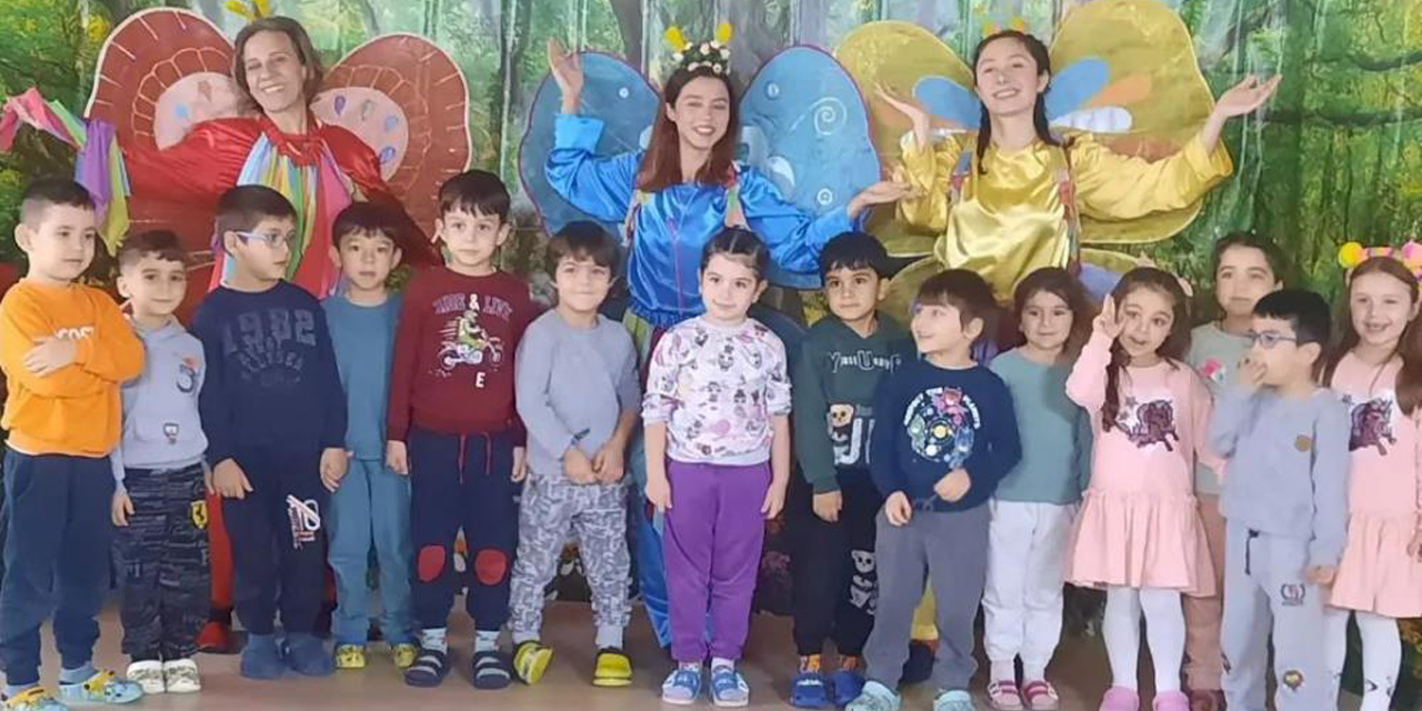 Aydın Devlet Hastanesi kreşinde minikler eğlenerek öğrendi