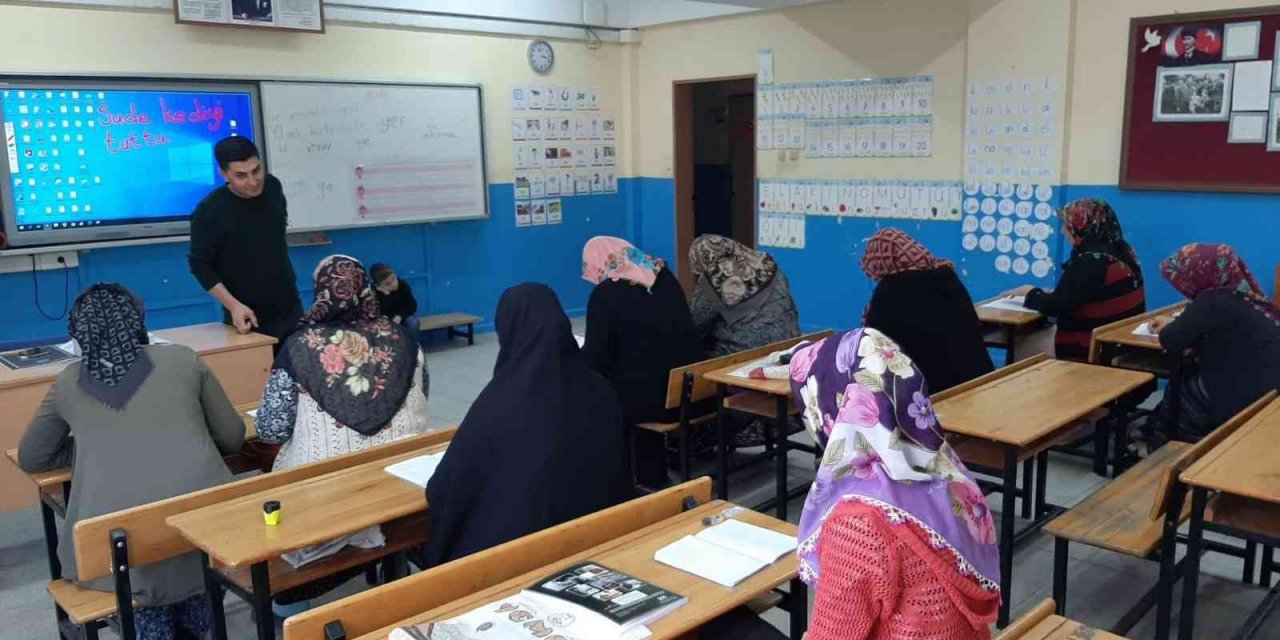 Halk eğitimi merkezinden 18 bin 250 kursiyer faydalandı