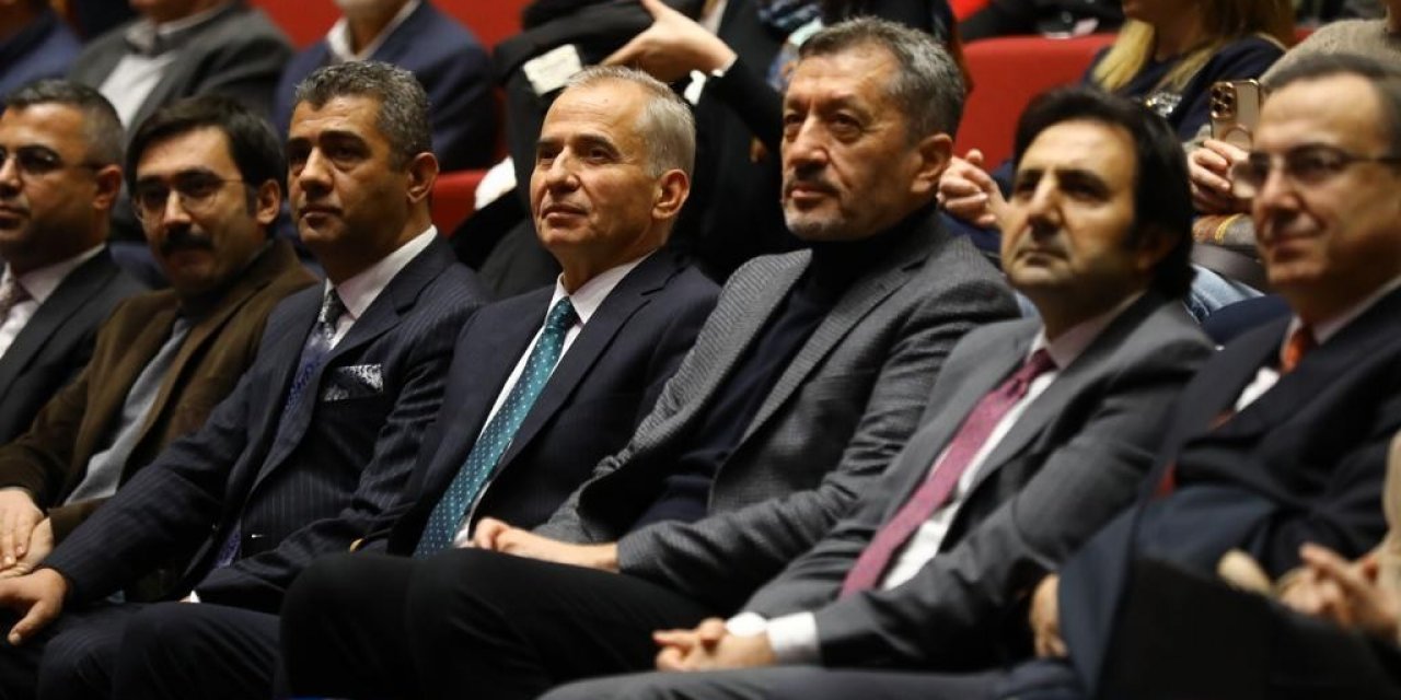 Büyükşehir ile kültür buluşmaları doludizgin devam ediyor