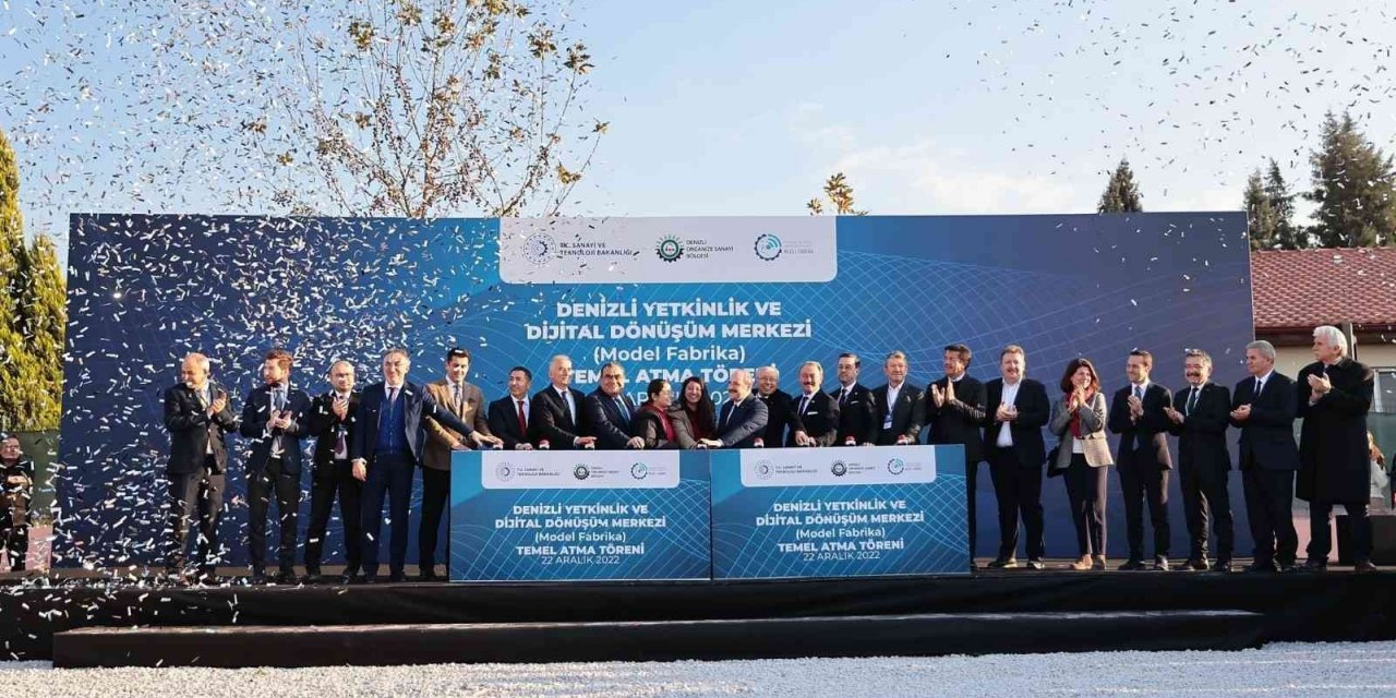 Bakan Varank, Denizli OSB’de kurulacak Model Fabrika’nın temelini attı