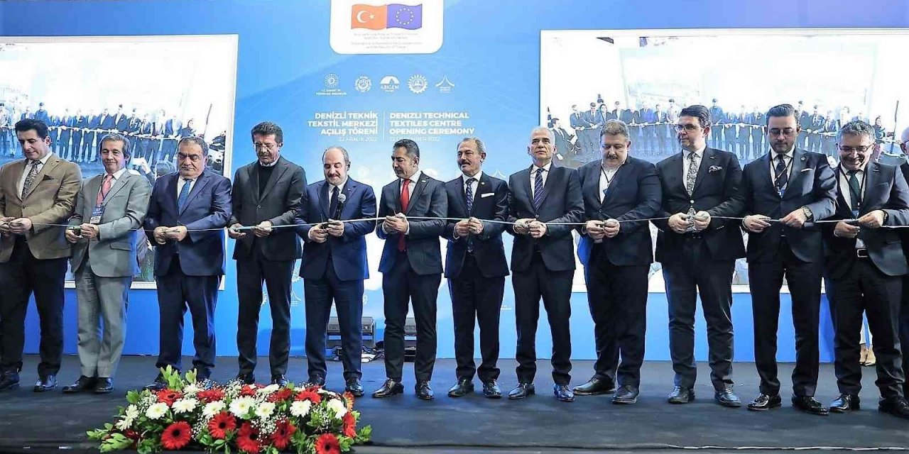 Denizli Teknik Tekstil Merkezi, Bakan Varank tarafından hizmete açıldı