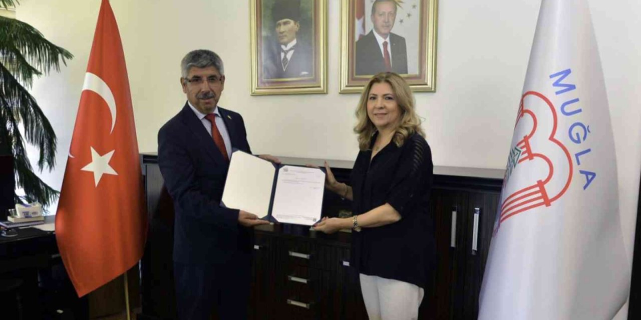 MSKÜ Rektör Yardımcısı Bakiye Uğur istifa etti