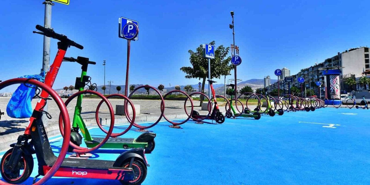 İzmir’de elektrikli scooter için hız sınırı