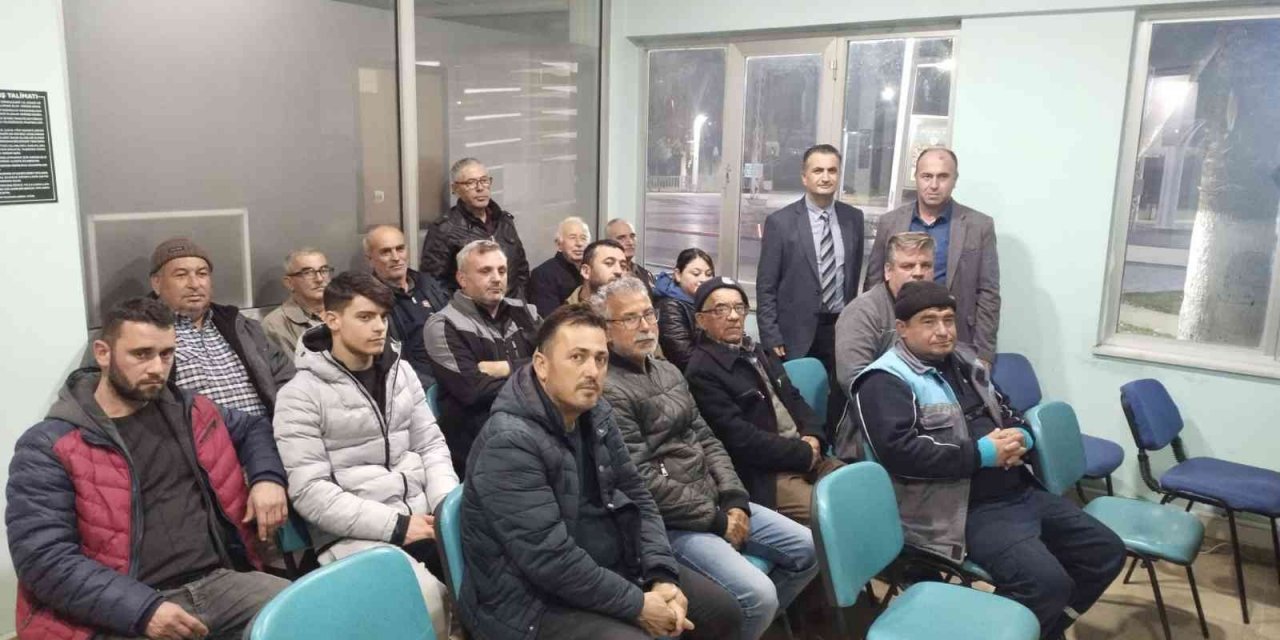 Arıcılara kışlatma eğitimleri devam ediyor