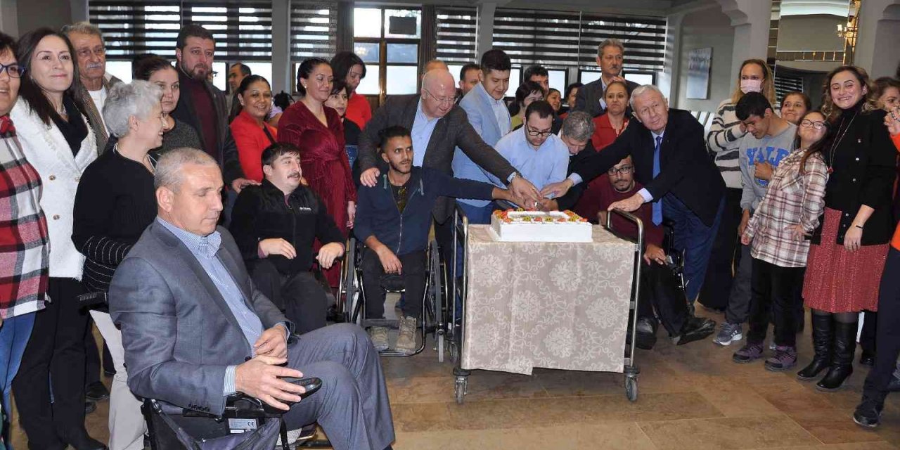 Muğla’da engelliler için ’Engelsiz Yılbaşı Eğlencesi’ düzenlendi