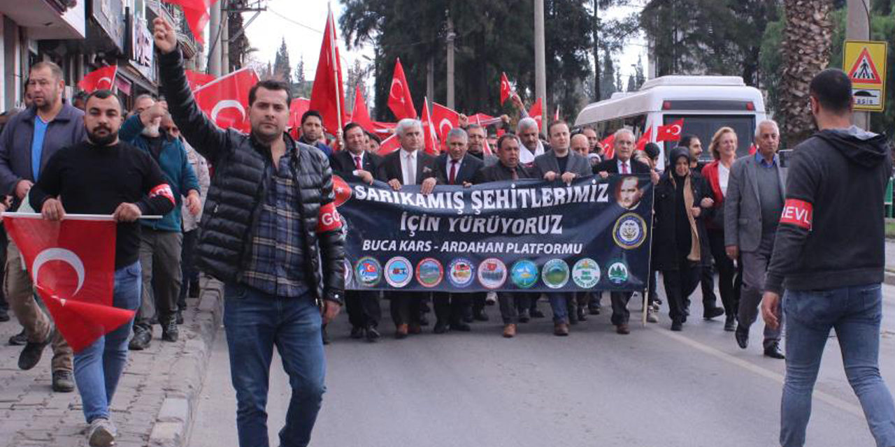 Sarıkamış şehitleri için yürüdüler