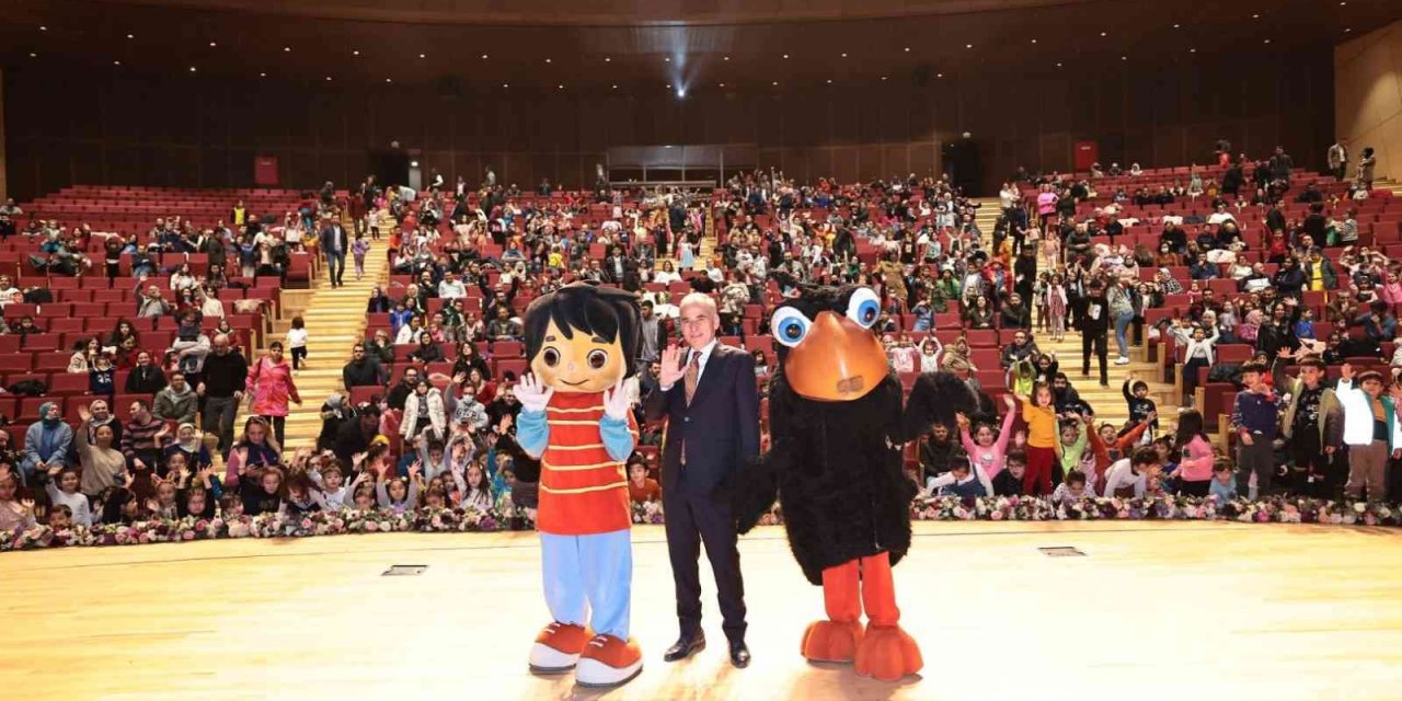 Denizlili minikler Ege ile Gaga’nın maceralarına ortak oldu