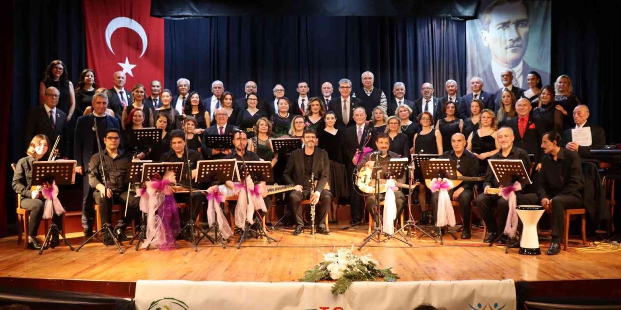 “Sanata Adanmış Üç Ömür” konseri büyük ilgi gördü