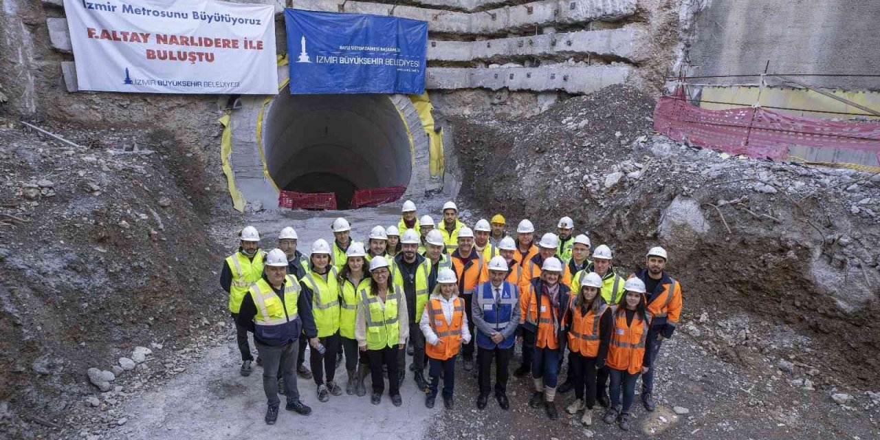 İzmir Büyükşehir Belediyesi 2022’deki ulaşım yatırımlarını paylaştı