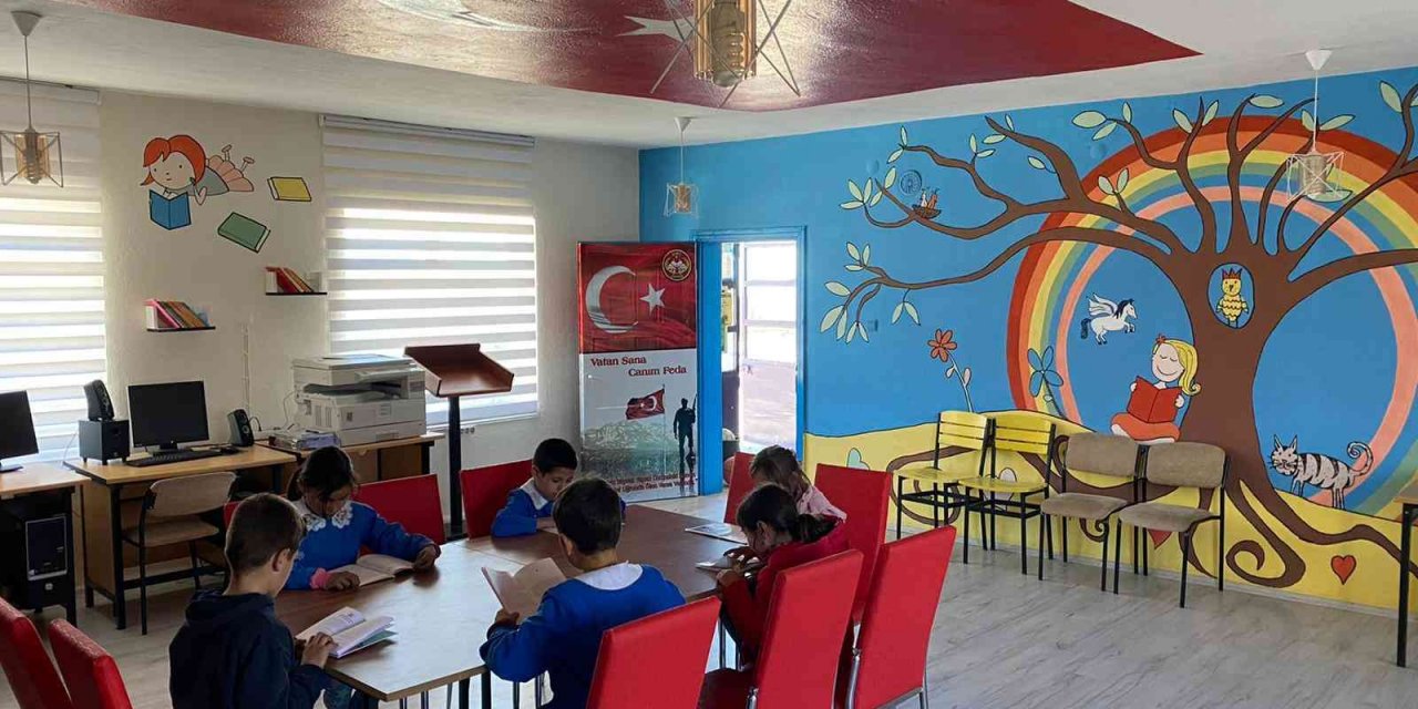 Aydın’da tüm okullar kütüphaneye kavuştu