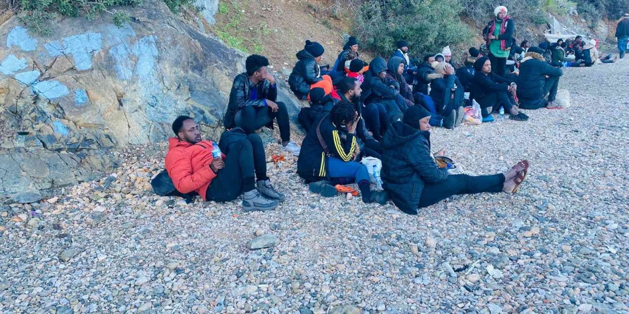 Fethiye’de 54 düzensiz göçmen yakalandı