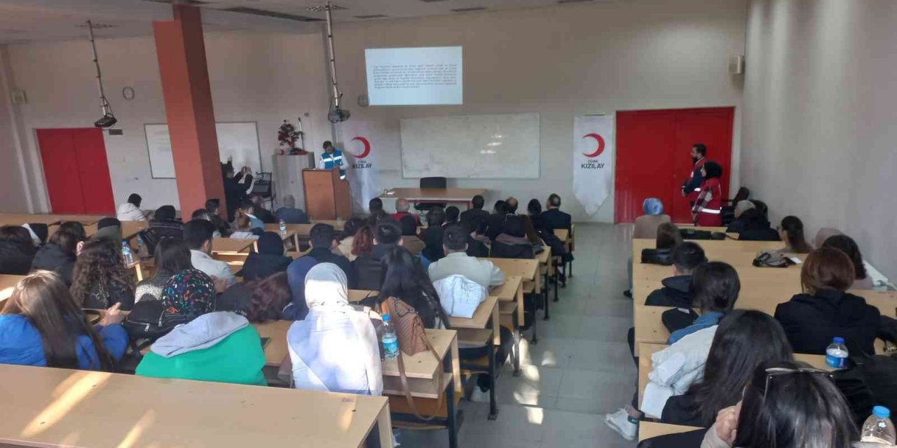 Nazilli Sağlık Hizmetleri MYO’da Mesleki Tanıtım Etkinliği düzenlendi