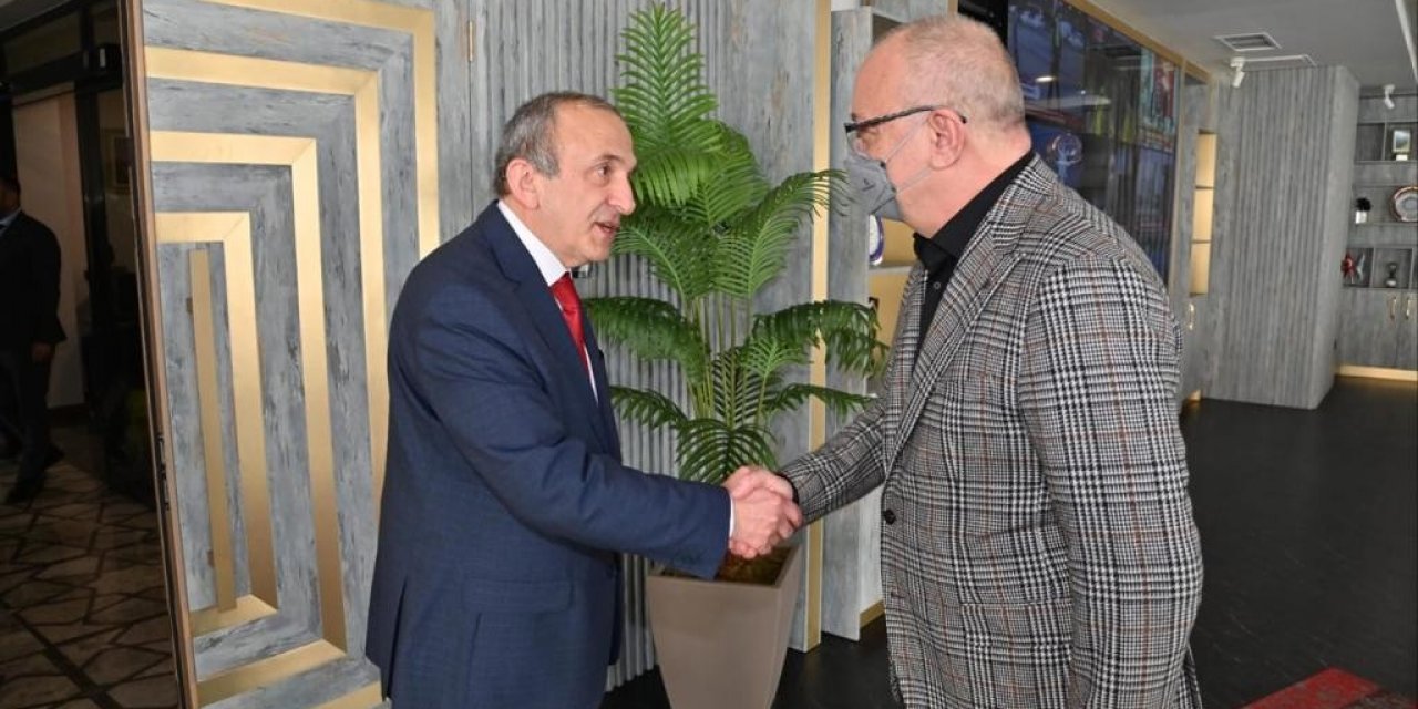 Başkan Ergün’den Manisa TSO Başkanı Yılmaz’a tebrik